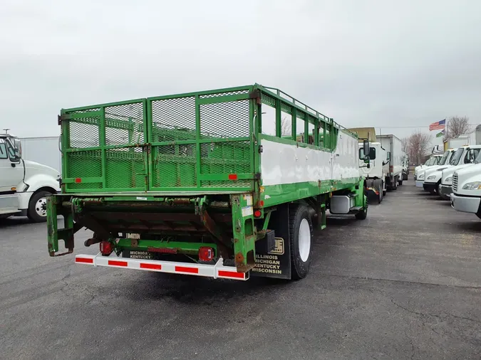 2014 FREIGHTLINER/MERCEDES M2 106