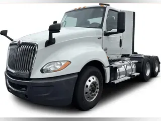 2020 International LT625