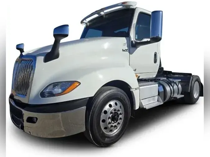 2020 International LT625b89bd72df667b58de139f5ebe816d7ee