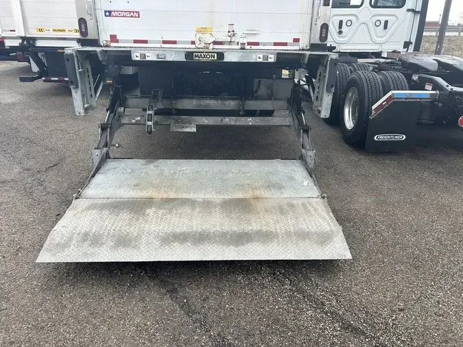 2018 Freightliner M2 106