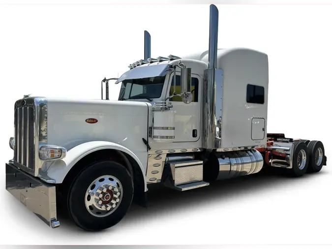 2023 Peterbilt 389b8a0ecddc9096b9346e3c6bb5602a5a8