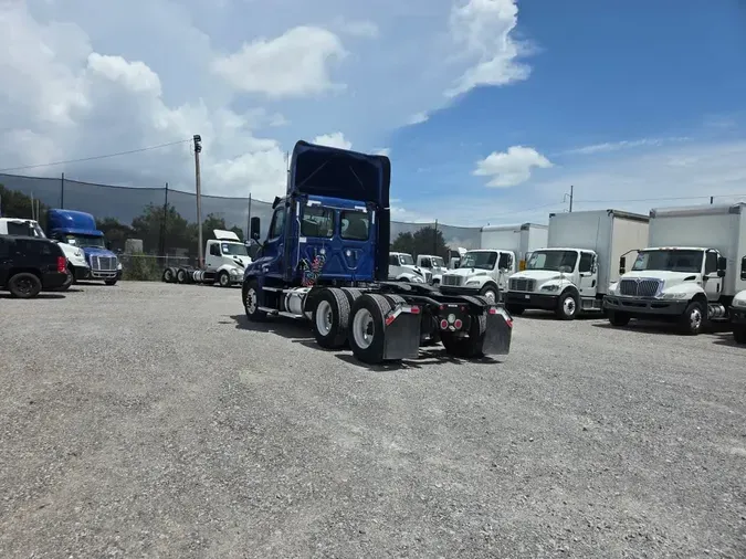 2020 FREIGHTLINER/MERCEDES CASCADIA 125b8a3c66b2a28c97c92c66094bb1104a4