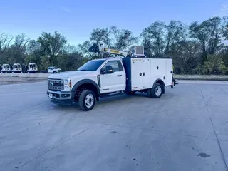 2024 FORD F550 XL