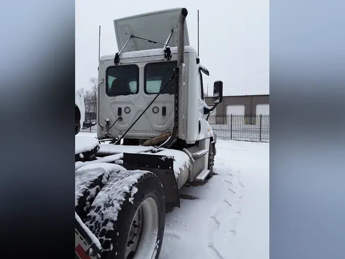 2019 FREIGHTLINER/MERCEDES CASCADIA 125