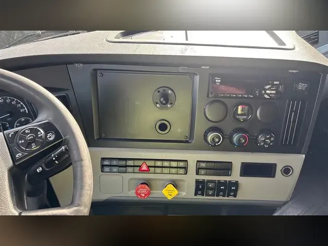 2019 FREIGHTLINER CA116b8a9af4eb479371a08b3fa3873dab752