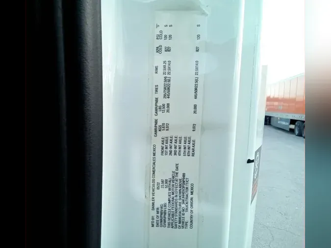2023 Freightliner Cascadia 126b8aa9d2243d2c94182092b8bd805f67f