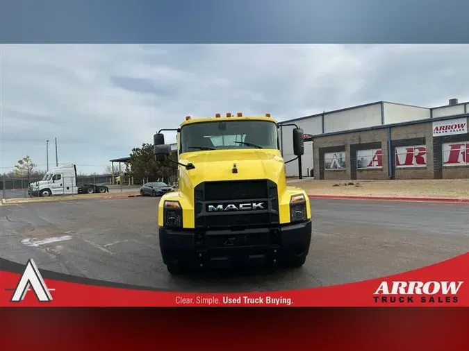 2023 MACK AN64T
