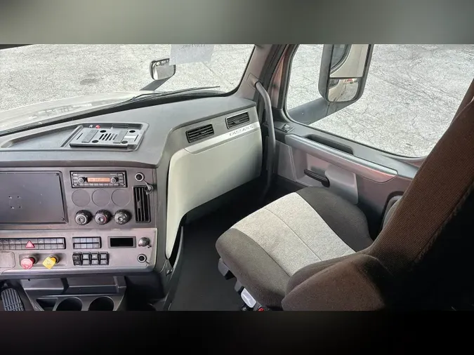 2022 Freightliner Cascadia 126