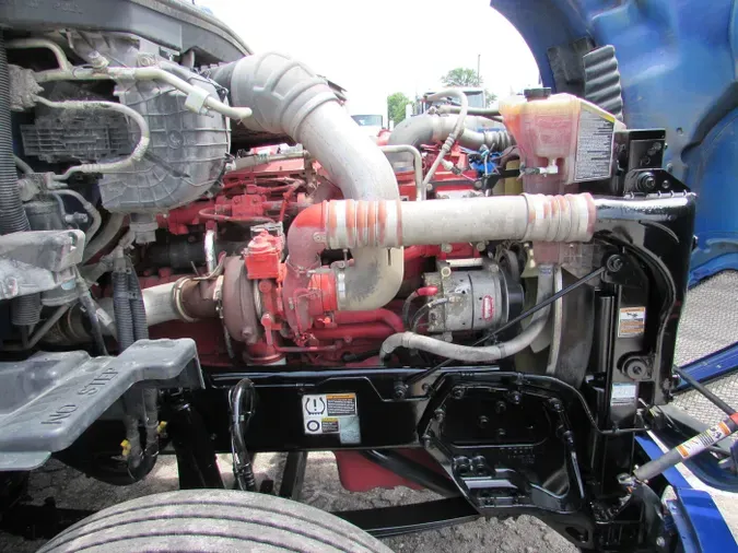 2022 Kenworth T680