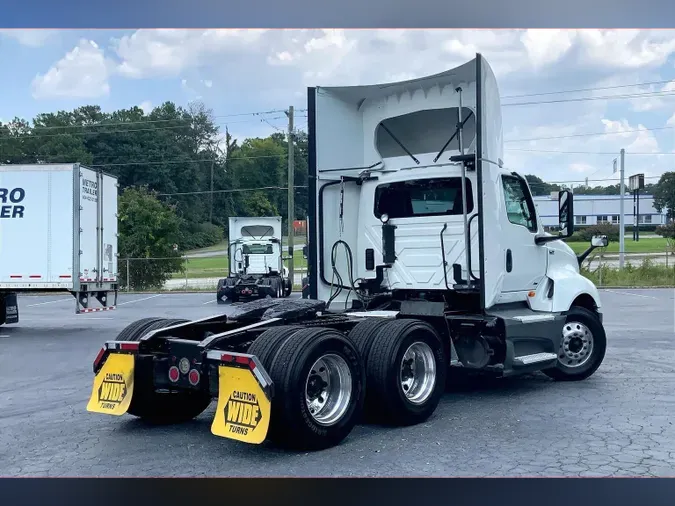2021 INT LT625 6x4b8b7311ad0caffd87ea7b892eede46bc
