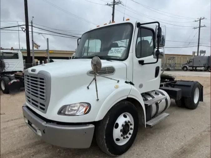 2020 FREIGHTLINER/MERCEDES M2-112