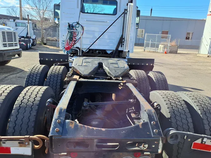 2016 VOLVO VNL64TRACTOR