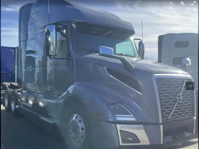 2024 VOLVO VNL64T760