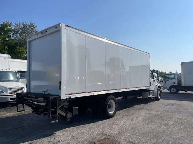 2017 FREIGHTLINER/MERCEDES M2 106