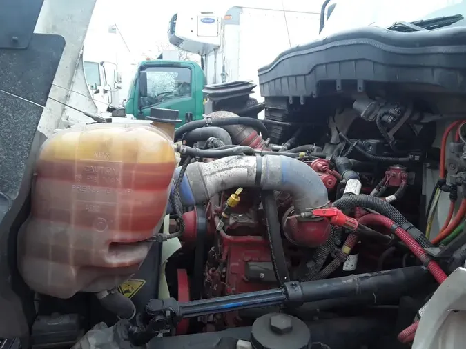 2019 NAVISTAR INTERNATIONAL MV607 (4X2)