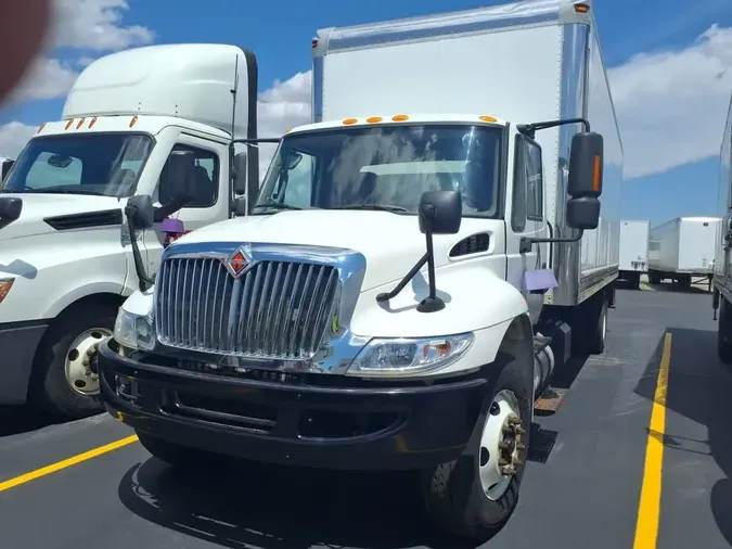2019 NAVISTAR INTERNATIONAL 4300
