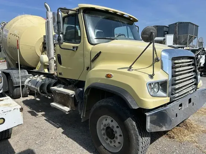 2016 FREIGHTLINER 114SD