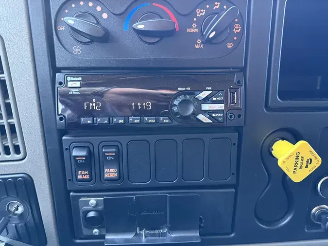 2018 International 4300