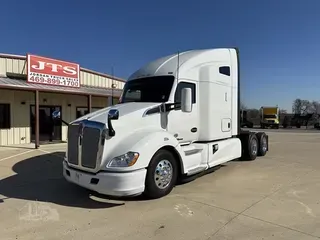 2021 KENWORTH T680