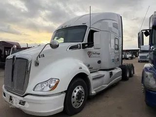2016 KENWORTH T680
