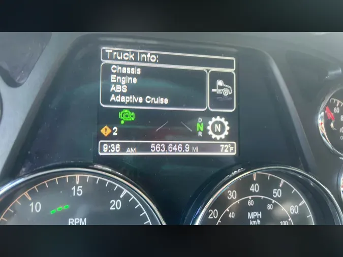 2021 Peterbilt 579