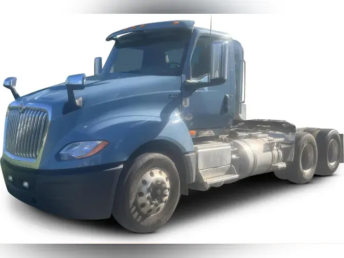 2020 International LT625b8d7b99a0cf395178c05d6993f33d0f7