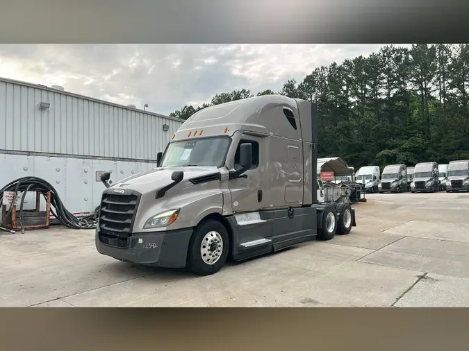 2022 Freightliner Cascadia