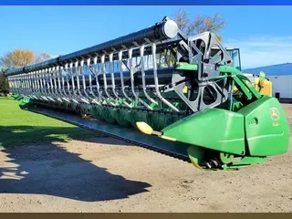 2010 John Deere 635F