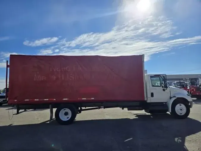 2006 International 4300b8dfba8edb09b89af0bf387d5846de89