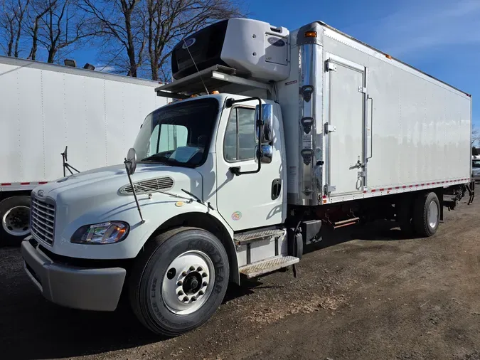 2017 FREIGHTLINER/MERCEDES M2 106b8e0e8cffead9a088476505db2140dc8