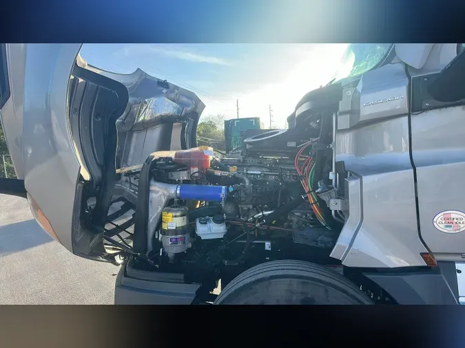 2024 Freightliner Cascadia