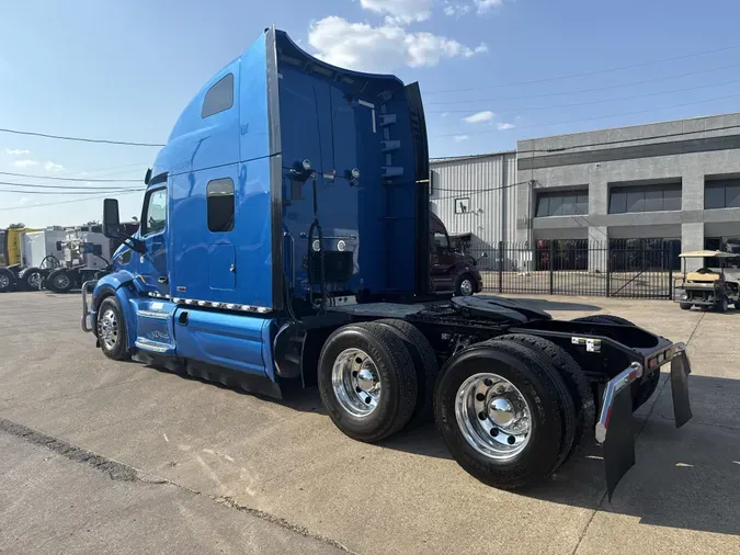 2021 Peterbilt 579