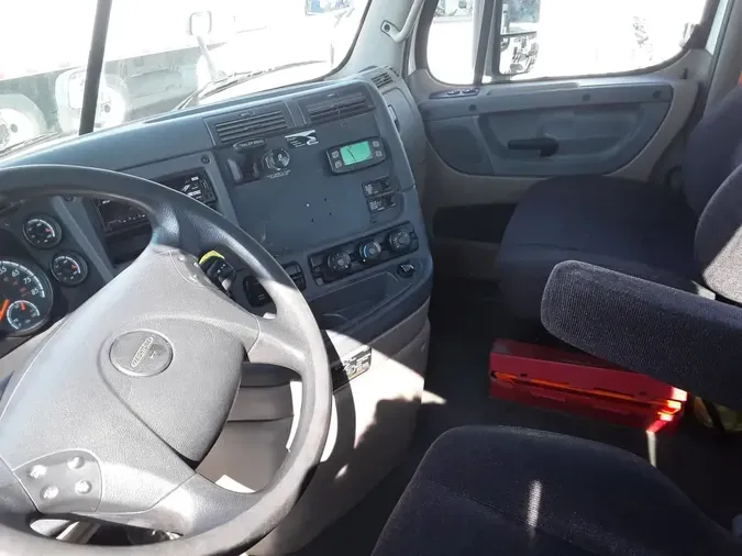 2018 FREIGHTLINER CASCADIA 125
