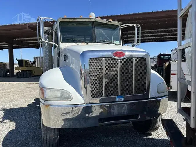 2014 PETERBILT 337