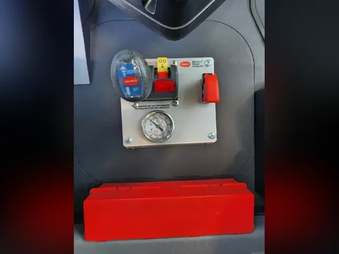 2026 MACK GRANITE 84BR