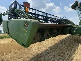 2014 John Deere 640FD