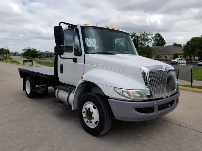 2015 International Durastar&reg; 4300 Low Profile 4x2