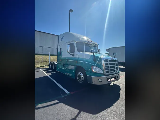2019 FREIGHTLINER/MERCEDES CASCADIA 125b907851e41751801b62f8185769e67f5