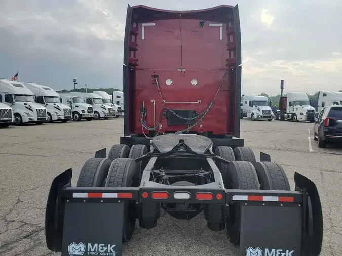 2023 PETERBILT 579