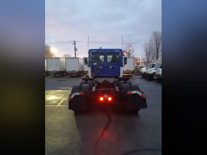 2019 FREIGHTLINER/MERCEDES CASCADIA 125