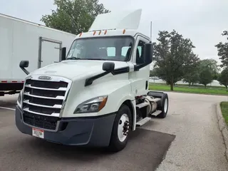 2020 FREIGHTLINER NEW CASCADIA 126