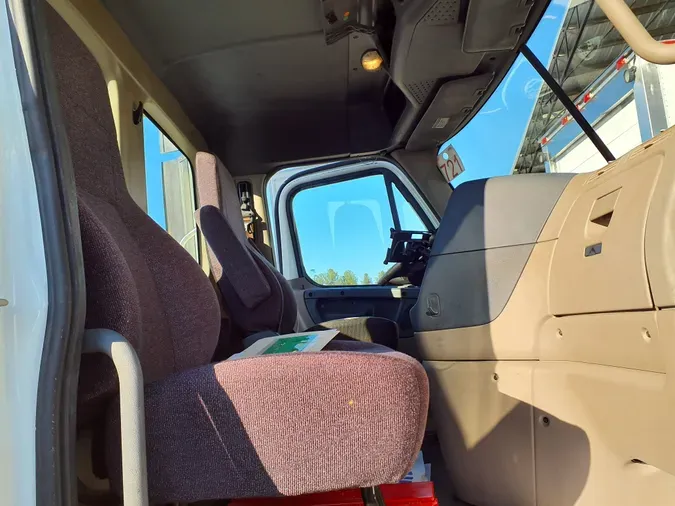 2017 FREIGHTLINER/MERCEDES CASCADIA 125