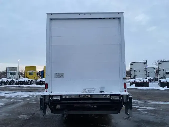 2022 Freightliner Business Class M2 106