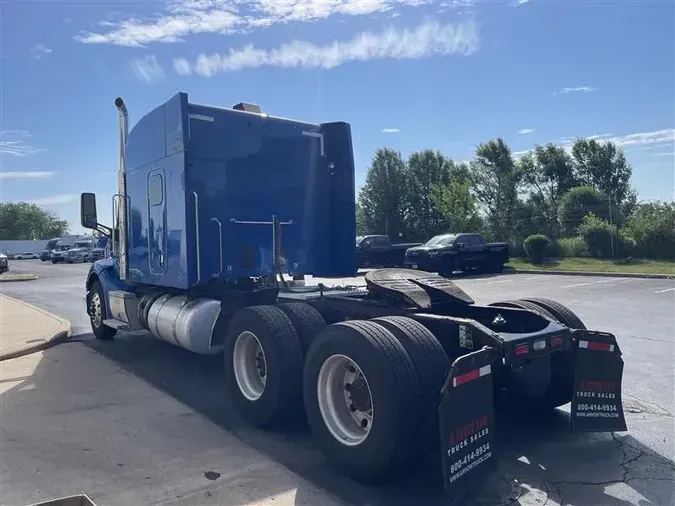 2019 PETERBILT 579