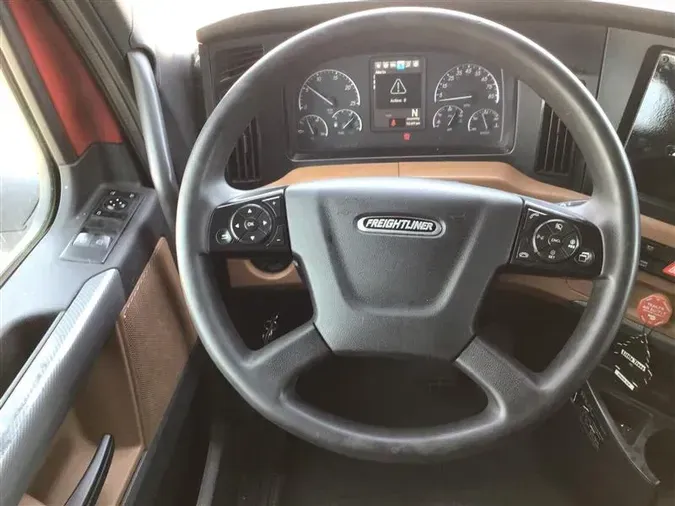 2020 FREIGHTLINER CASCADIA