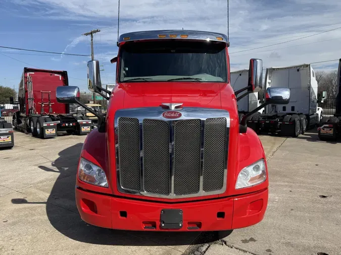 2021 Peterbilt 579