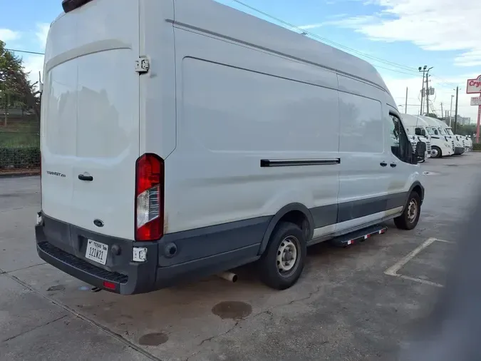 2021 FORD MOTOR COMPANY TRANSIT 250 HI ROOF