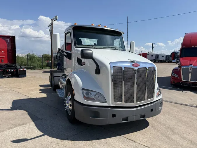 2021 Peterbilt 579