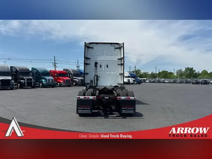 2019 FREIGHTLINER CA126
