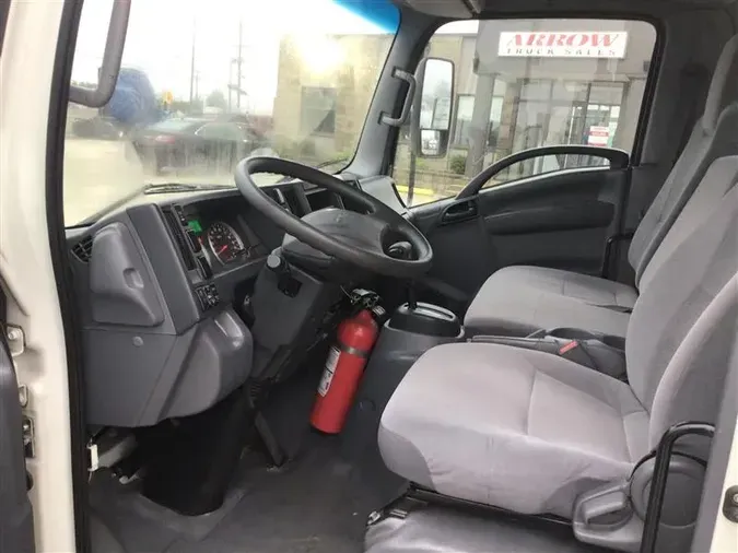 2022 ISUZU NPR-XD